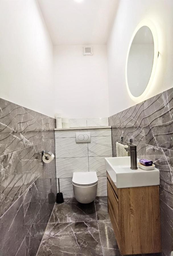 Apartments Nova สปลิท ภายนอก รูปภาพ